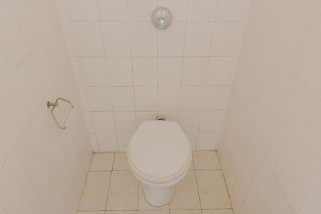 Casa à venda com 418m², 4 quartos e 8 vagasLavabo