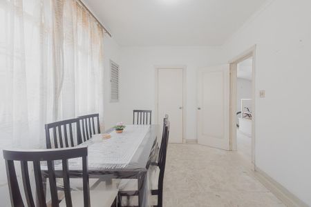 Casa à venda com 418m², 4 quartos e 8 vagasSala de Jantar