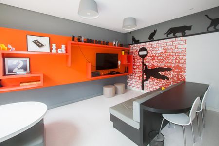 Apartamento à venda com 42m², 1 quarto e 1 vagaÁrea comum