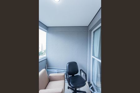 Varanda  de apartamento para alugar com 3 quartos, 74m² em São Domingos, São Paulo