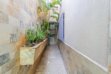 Apartamento à venda com 77m², 3 quartos e 1 vaga Apartamento à venda com 77m², 3 quartos e 1 vagaHall de entrada