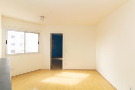 Sala de apartamento para alugar com 1 quarto, 37m² em Vila Carmosina, São Paulo