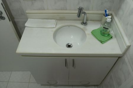 Apartamento à venda com 79m², 3 quartos e 2 vagasBanheiro