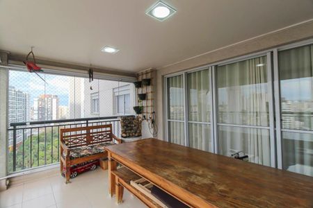 Apartamento à venda com 127m², 3 quartos e 2 vagas Apartamento à venda com 127m², 3 quartos e 2 vagasVaranda da Sala