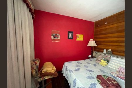 Casa à venda com 550m², 3 quartos e 5 vagasSuíte 2