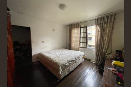 Suíte 1 de casa à venda com 3 quartos, 550m² em Jardim Guanabara, Rio de Janeiro