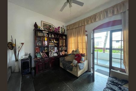 Sala de casa à venda com 3 quartos, 550m² em Jardim Guanabara, Rio de Janeiro