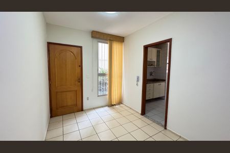 Apartamento para alugar com 65m², 3 quartos e 1 vaga Apartamento para alugar com 65m², 3 quartos e 1 vagaSala
