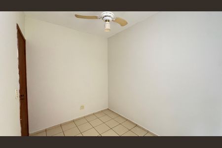 Apartamento para alugar com 65m², 3 quartos e 1 vaga Apartamento para alugar com 65m², 3 quartos e 1 vagaQuarto