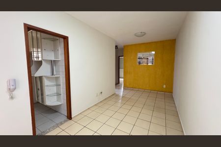 Apartamento para alugar com 65m², 3 quartos e 1 vaga Apartamento para alugar com 65m², 3 quartos e 1 vagaSala
