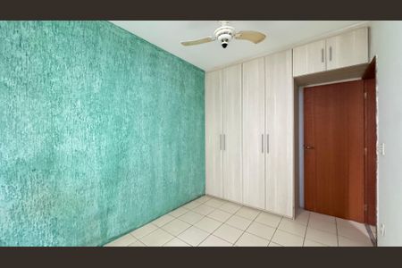 Apartamento para alugar com 65m², 3 quartos e 1 vaga Apartamento para alugar com 65m², 3 quartos e 1 vagaQuarto