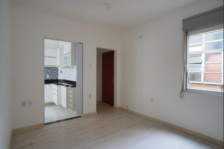 Sala de apartamento para alugar com 1 quarto, 40m² em Petrópolis, Porto Alegre