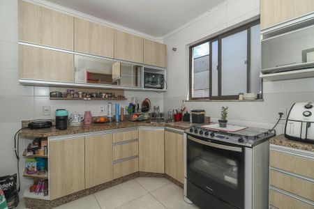 Apartamento à venda com 75m², 2 quartos e sem vagaCozinha