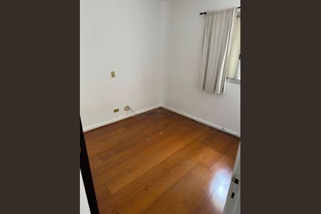 Apartamento à venda com 105m², 3 quartos e 1 vaga Apartamento à venda com 105m², 3 quartos e 1 vagaQuarto