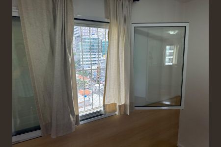 Apartamento à venda com 105m², 3 quartos e 1 vaga Apartamento à venda com 105m², 3 quartos e 1 vagaVista