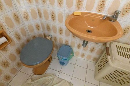 Apartamento à venda com 100m², 3 quartos e sem vaga Apartamento à venda com 100m², 3 quartos e sem vagaBanheiro de Serviço