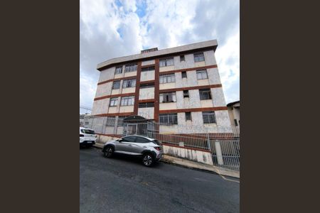 Apartamento à venda com 60m², 2 quartos e 1 vagaFachada