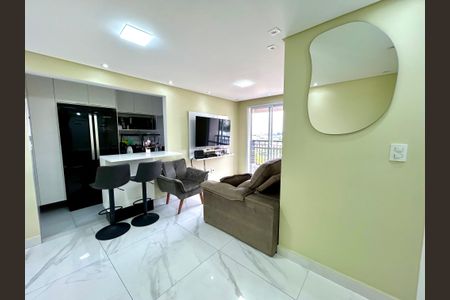 Sala de apartamento para alugar com 2 quartos, 46m² em Vila Galvão, Guarulhos