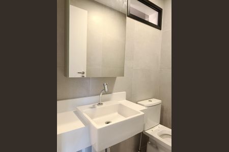 Studio para alugar com 32m², 1 quarto e sem vaga Studio para alugar com 32m², 1 quarto e sem vagaBanheiro