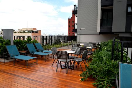 Studio para alugar com 32m², 1 quarto e sem vagaPiscina