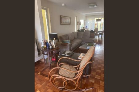 Sala de casa à venda com 4 quartos, 240m² em Planalto Paulista, São Paulo