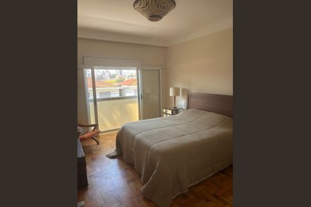 Casa à venda com 240m², 4 quartos e 2 vagasQuarto