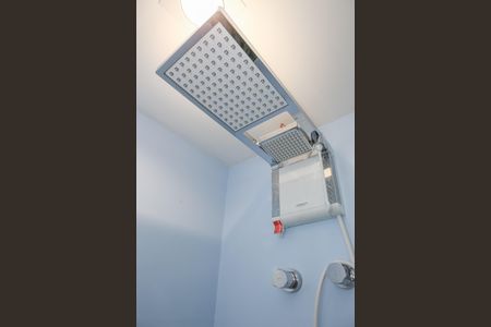 Banheiro de kitnet/studio à venda com 1 quarto, 26m² em Pompeia, São Paulo