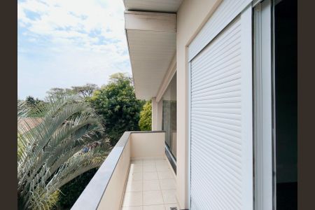 Casa de condomínio à venda com 374m², 2 quartos e 7 vagasVaranda da Suíte 1