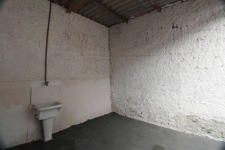 Casa para alugar com 100m², 2 quartos e 1 vaga Casa para alugar com 100m², 2 quartos e 1 vagaÁrea de Serviço