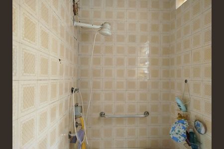 Casa à venda com 90m², 2 quartos e 1 vagaBanheiro 