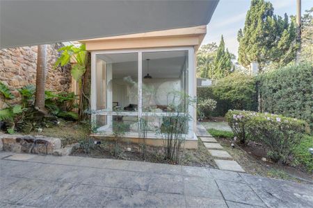 Casa à venda com 402m², 4 quartos e 4 vagas
