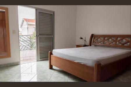 Casa à venda com 3 quartos, 260m² em Vila Guarani, São Paulo