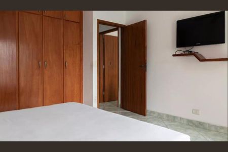 Casa à venda com 3 quartos, 260m² em Vila Guarani, São Paulo