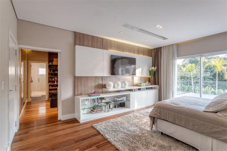 Casa à venda com 4 quartos, 498m² em Interlagos, São Paulo