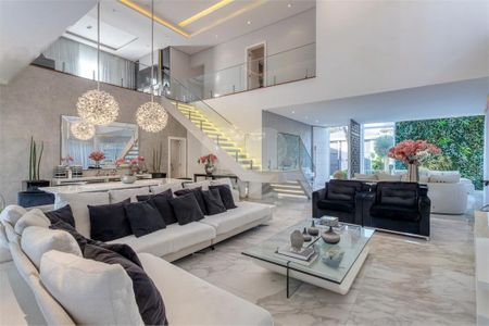 Casa à venda com 4 quartos, 498m² em Interlagos, São Paulo