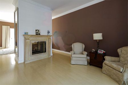 Casa à venda com 5 quartos, 690m² em Santo Amaro, São Paulo