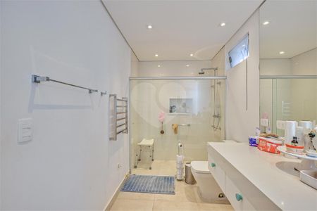 Casa à venda com 4 quartos, 404m² em Chácara Monte Alegre, São Paulo