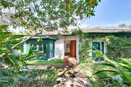 Casa à venda com 280m², 3 quartos e 4 vagas