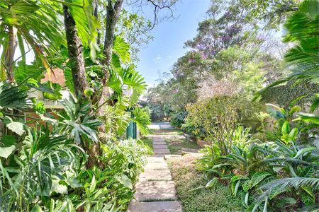 Casa à venda com 280m², 3 quartos e 4 vagas