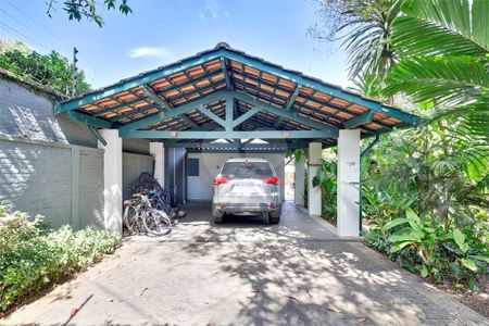 Casa à venda com 280m², 3 quartos e 4 vagas