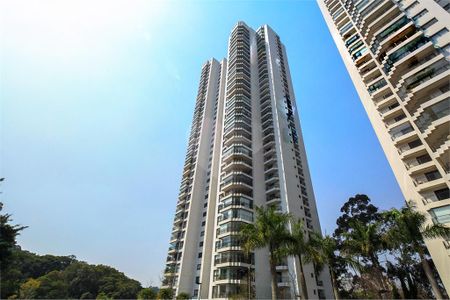 Apartamento à venda com 370m², 4 quartos e 5 vagas