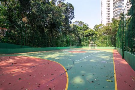 Apartamento à venda com 370m², 4 quartos e 5 vagas