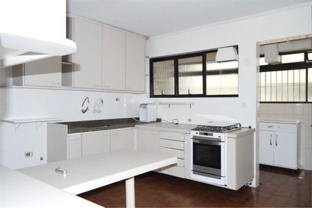 Apartamento à venda com 153m², 4 quartos e 2 vagas