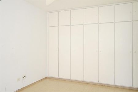 Apartamento à venda com 153m², 4 quartos e 2 vagas