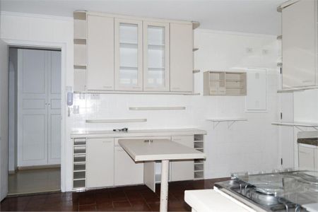 Apartamento à venda com 153m², 4 quartos e 2 vagas