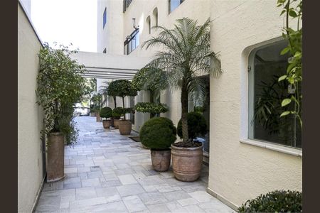 Apartamento à venda com 153m², 4 quartos e 2 vagas