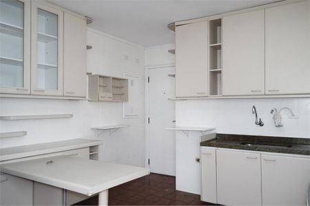 Apartamento à venda com 153m², 4 quartos e 2 vagas