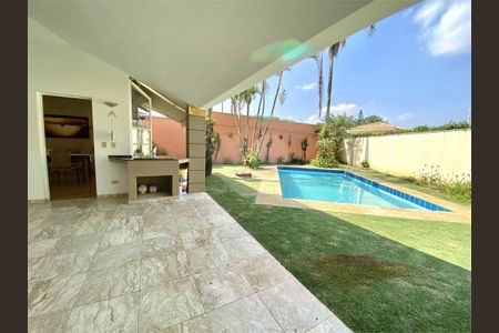 Casa à venda com 345m², 4 quartos e 2 vagas