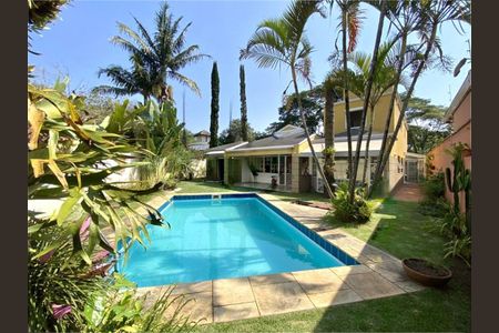 Casa à venda com 345m², 4 quartos e 2 vagas