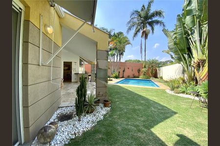 Casa à venda com 345m², 4 quartos e 2 vagas